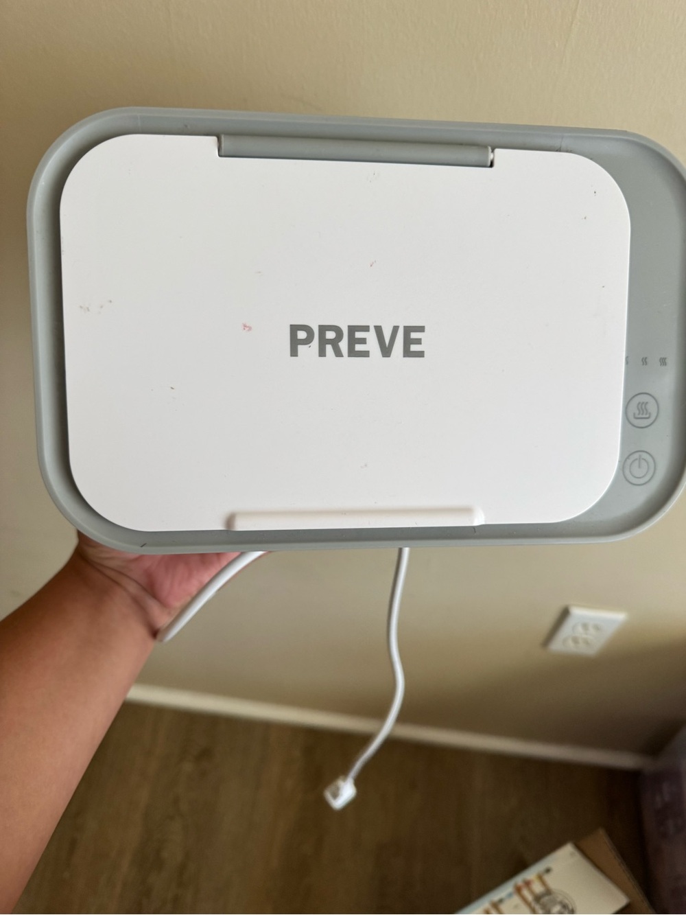 PREVE Electric White and Light Gray Sterilizer